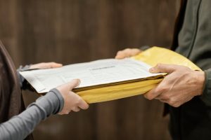 close-up-client-package-delivery_23-2148890018