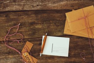 mail-delivery-background_144627-32363-4