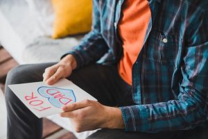 fathers-day-concept-with-hand-drawn-card_23-2147805664